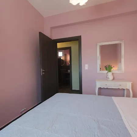 Kes Apartment *